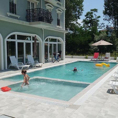 Riverside Vip Аpartments Aparthotel Napospart Kültér fotó