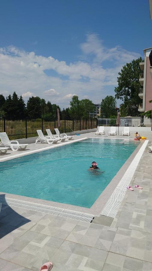 Riverside Vip Аpartments Aparthotel Napospart Kültér fotó
